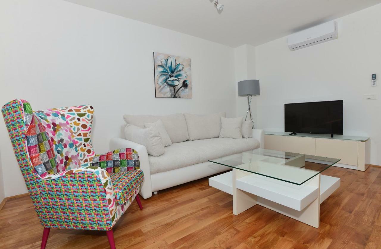 Apartman Dominik マカルスカ エクステリア 写真