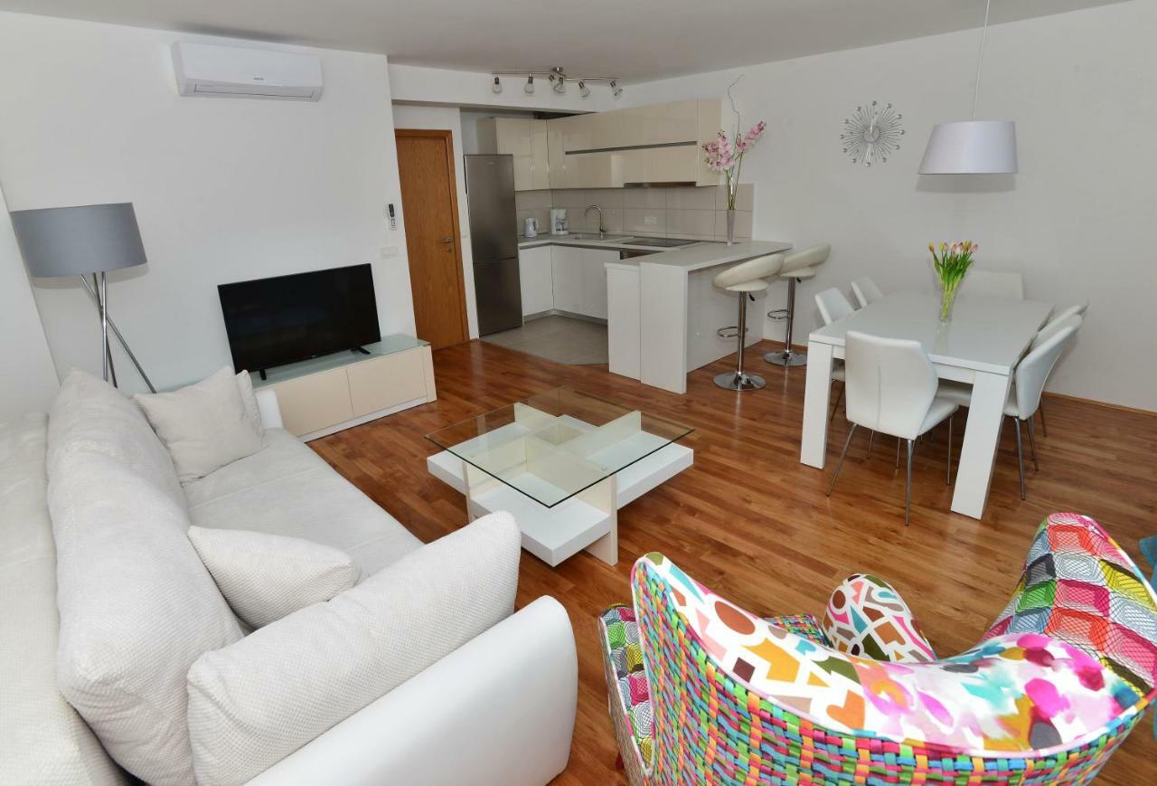 Apartman Dominik マカルスカ エクステリア 写真